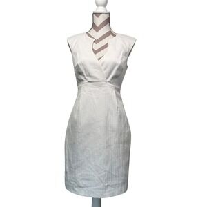 Trina Turk White Cotton Blend Sleeveless Sheath Dress Size 4 NWT V Neck‎ Cutout